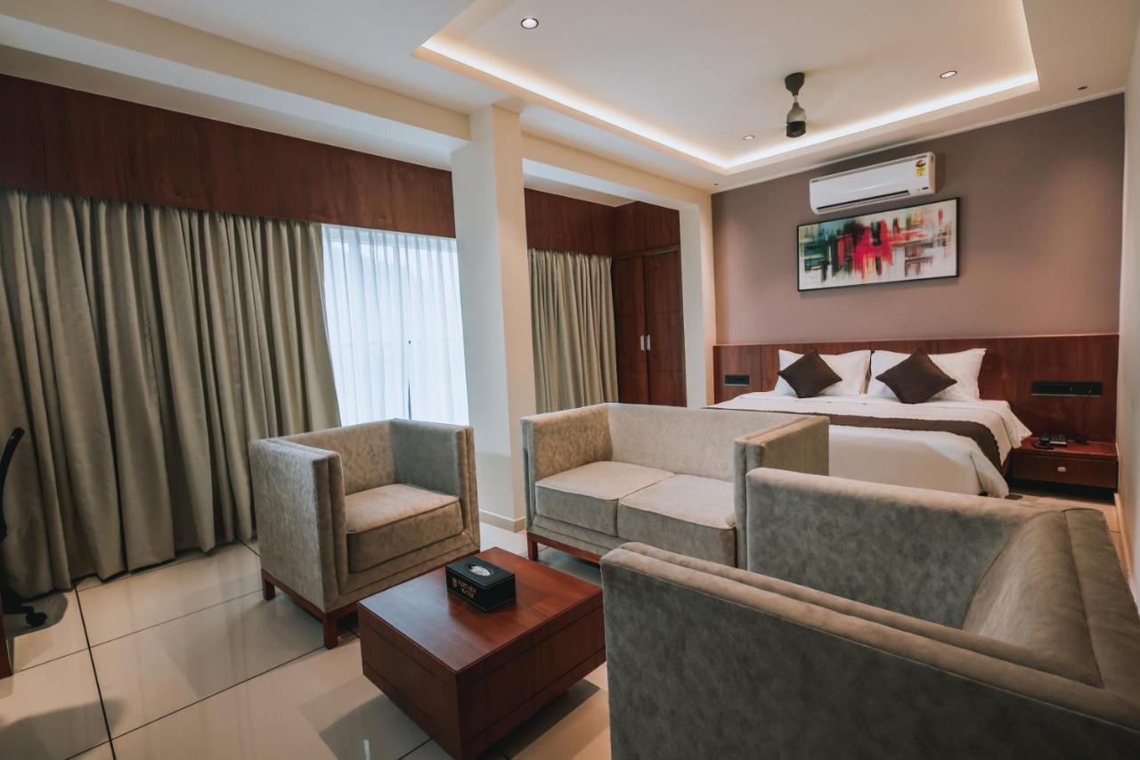 Fortview Suites Kāsaragod Kültér fotó