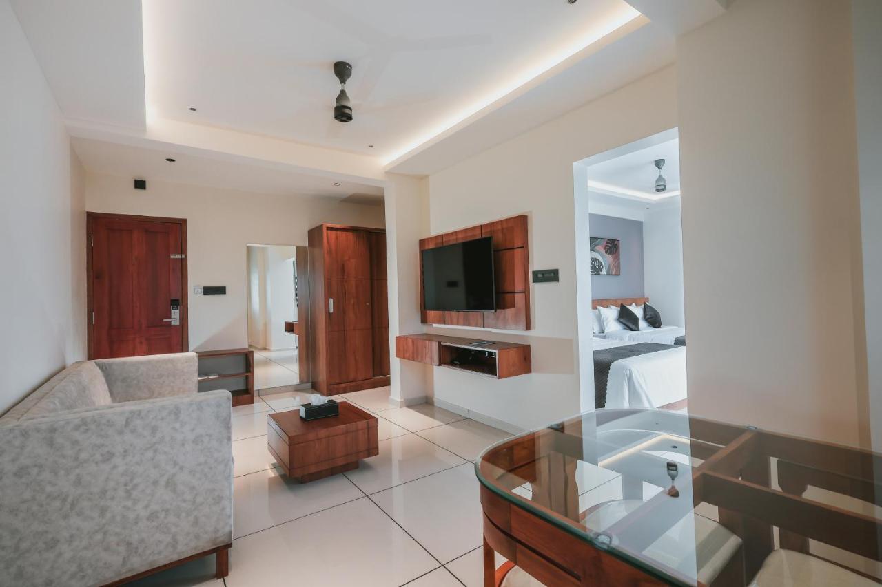 Fortview Suites Kāsaragod Kültér fotó